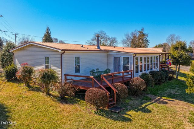 102 Thorps Chapel Road, Rogersville, TN 37857