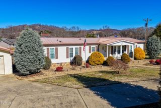 102 Thorps Chapel Road, Rogersville, TN 37857