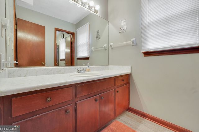 2050 N McDonough Road, Griffin, GA 30223