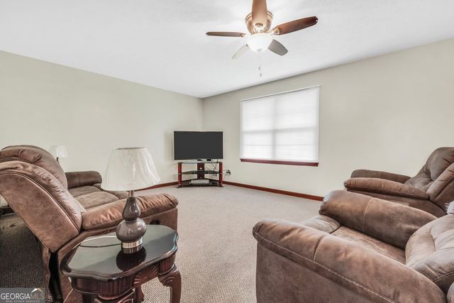 2050 N McDonough Road, Griffin, GA 30223