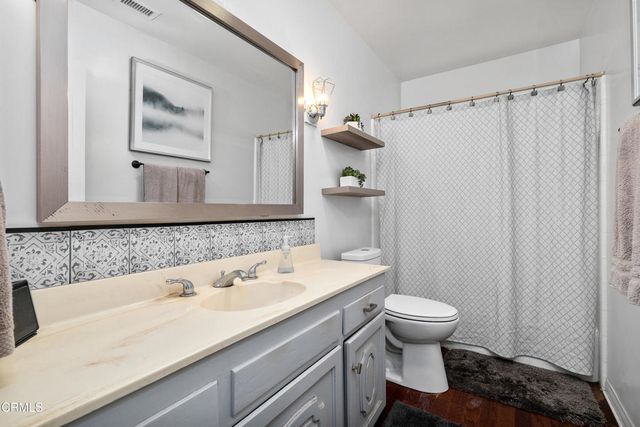 19545 Bryant Street, Northridge, CA 91324