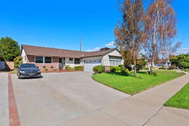 19545 Bryant Street, Northridge, CA 91324