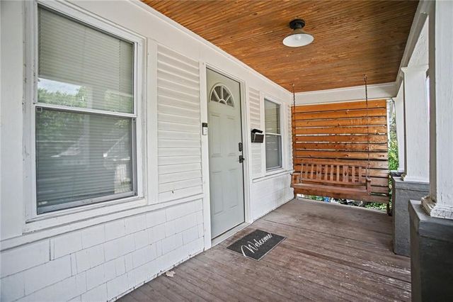 329 Cambridge Street, Kansas City, KS 66103