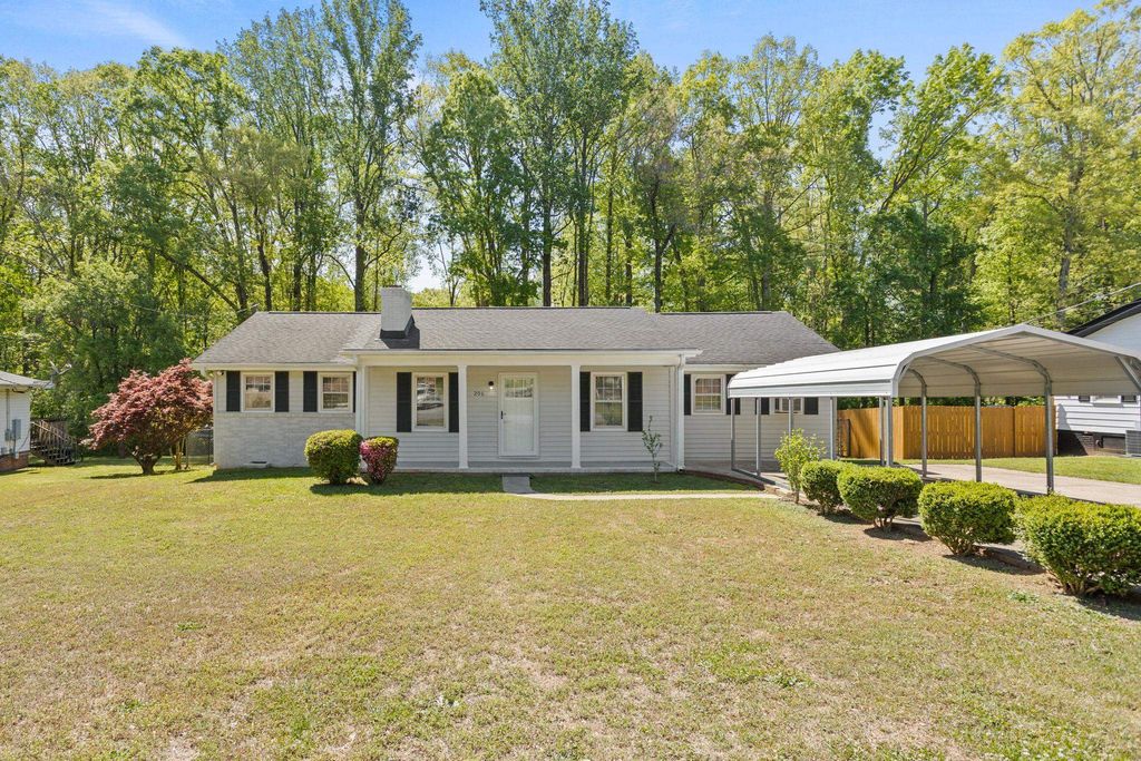 206 Paris View Drive, Travelers Rest, SC 29690