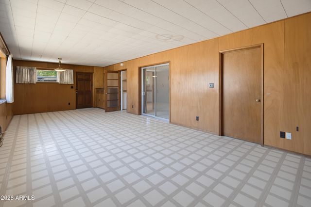1720 W ROVEY Avenue, Phoenix, AZ 85015