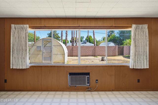 1720 W ROVEY Avenue, Phoenix, AZ 85015