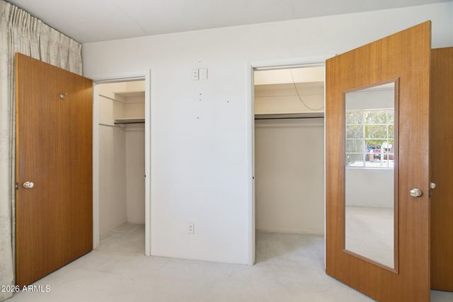 1720 W ROVEY Avenue, Phoenix, AZ 85015