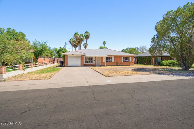 1720 W ROVEY Avenue, Phoenix, AZ 85015