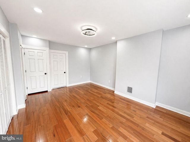 60 W POMONA ST, Philadelphia, PA 19144