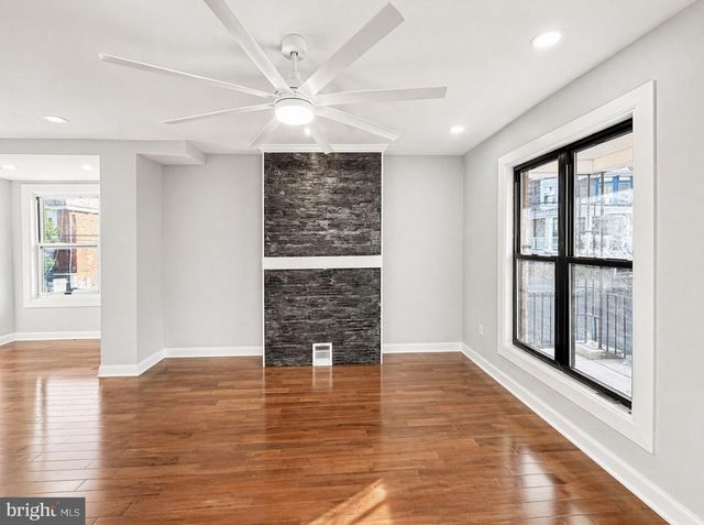 60 W POMONA ST, Philadelphia, PA 19144