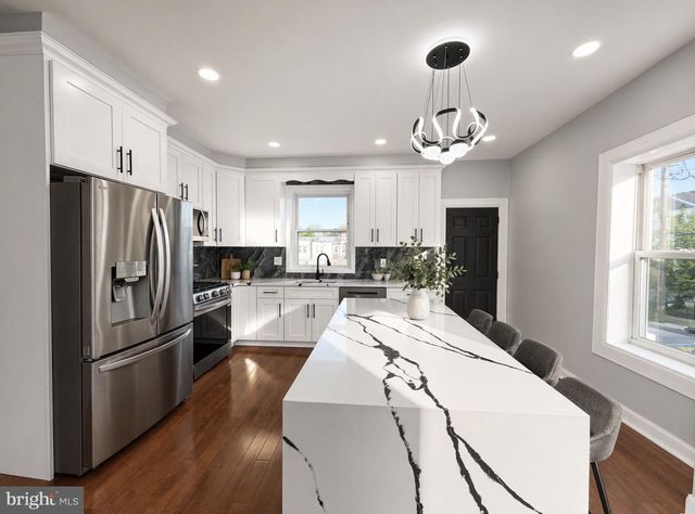 60 W POMONA ST, Philadelphia, PA 19144