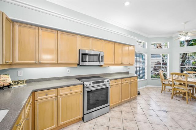 1532 WOODSTREAM DRIVE, Oldsmar, FL 34677