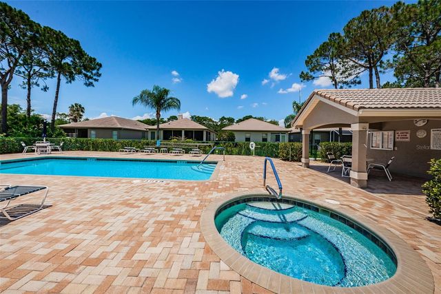 1532 WOODSTREAM DRIVE, Oldsmar, FL 34677