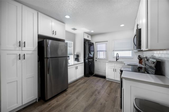 1316 S BUMBY AVENUE, Orlando, FL 32806