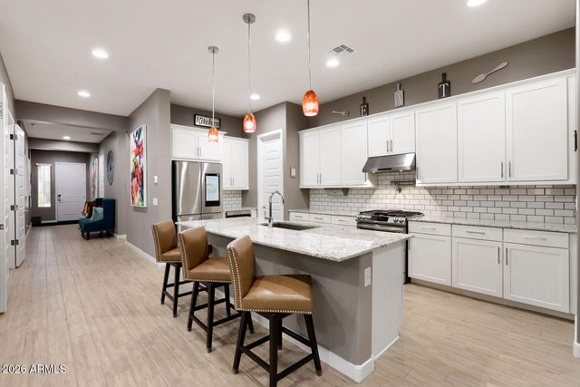 24914 N 176TH Avenue, Surprise, AZ 85387