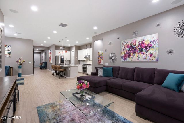 24914 N 176TH Avenue, Surprise, AZ 85387