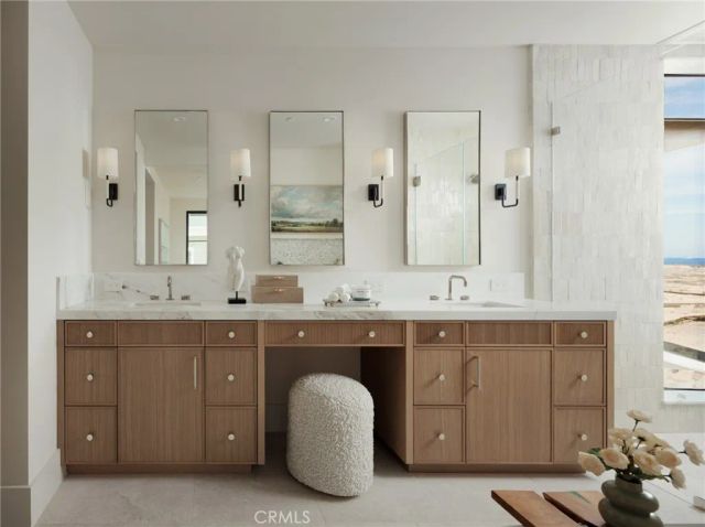 1123 E Balboa, Newport Beach, CA 92661