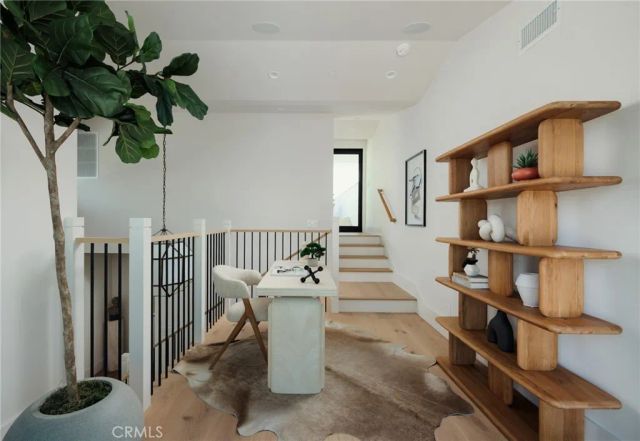 1123 E Balboa, Newport Beach, CA 92661