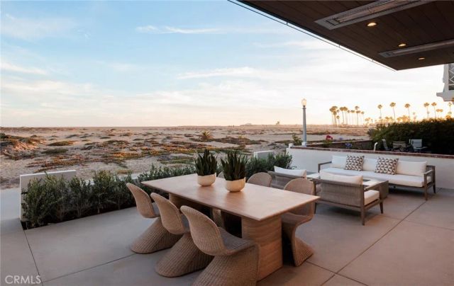1123 E Balboa, Newport Beach, CA 92661