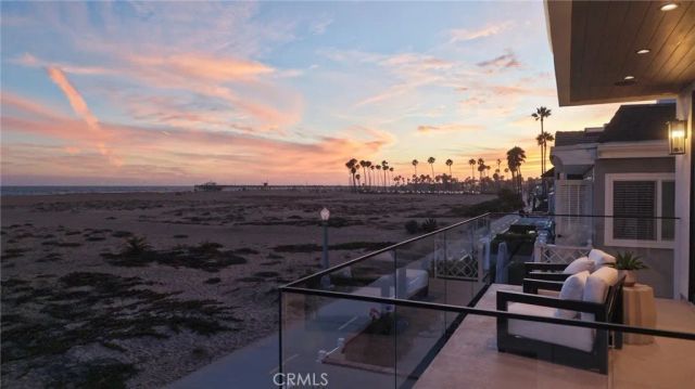 1123 E Balboa, Newport Beach, CA 92661
