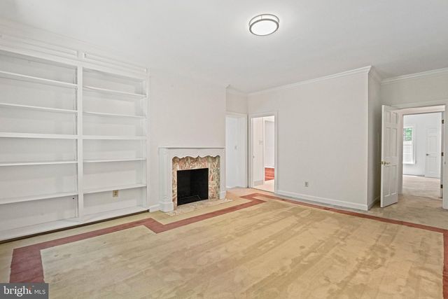700 RUNNING BROOK DR, Great Falls, VA 22066