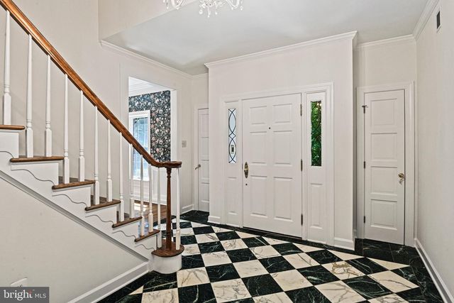 700 RUNNING BROOK DR, Great Falls, VA 22066