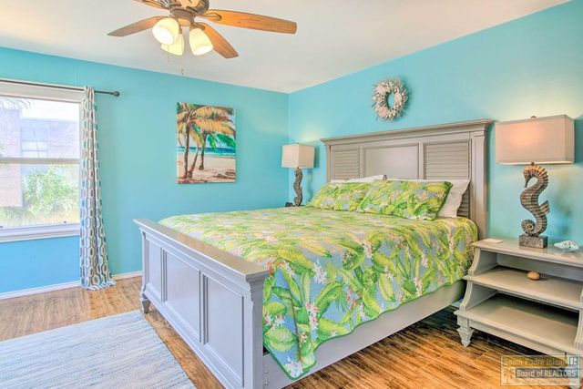 129 E Saturn Lane, South Padre Island, TX 78597