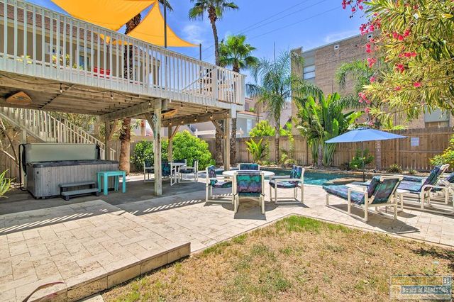 129 E Saturn Lane, South Padre Island, TX 78597