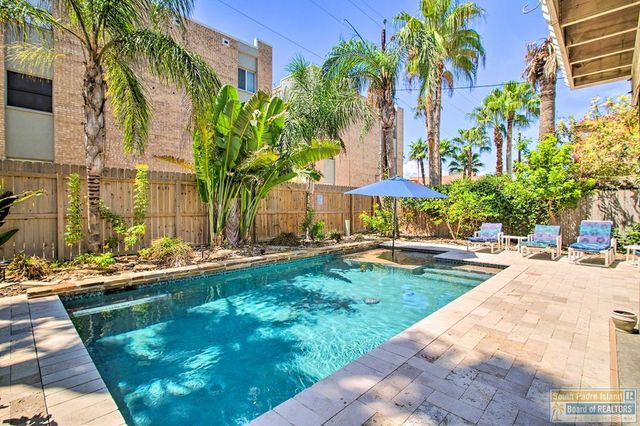 129 E Saturn Lane, South Padre Island, TX 78597