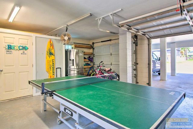 129 E Saturn Lane, South Padre Island, TX 78597