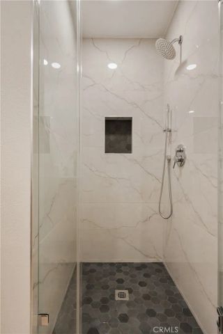 17182 Hillside Circle, Huntington Beach, CA 92649