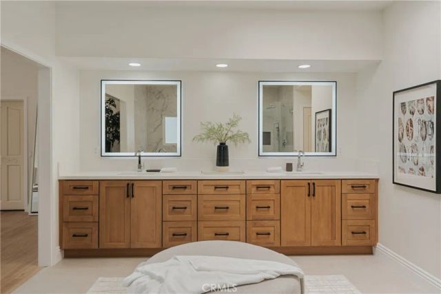 17182 Hillside Circle, Huntington Beach, CA 92649