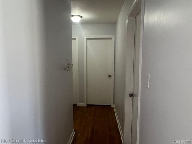 32850 WINNIE Avenue, Warren, MI 48093