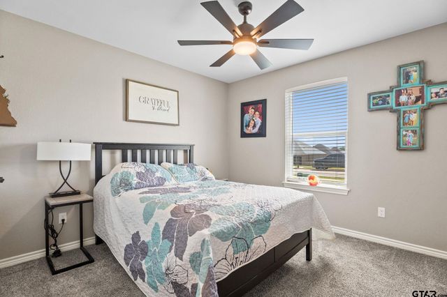 217 Meadow Lane, Lindale, TX 75771