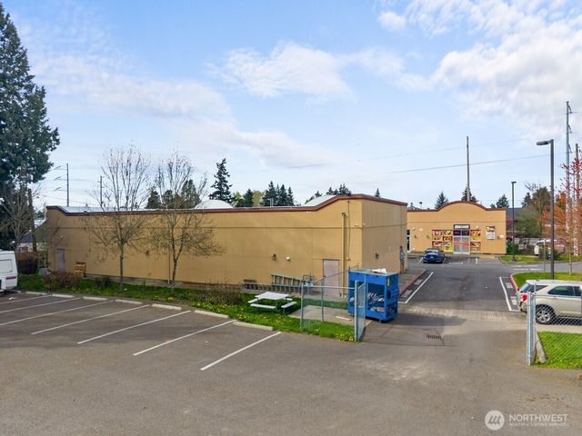 1148 72nd Street E, Tacoma, WA 98404