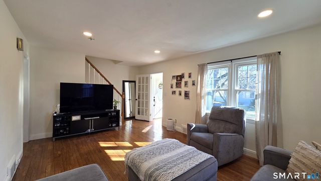 39 Winfield Drive, Stratford, CT 06615