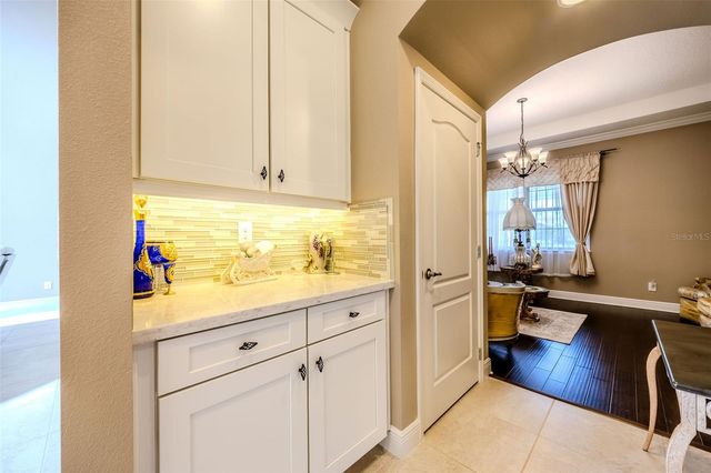 427 BLUE BIRCH COURT, Sanford, FL 32771