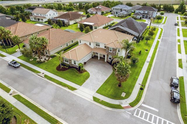 427 BLUE BIRCH COURT, Sanford, FL 32771