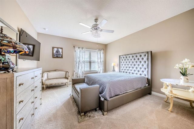 427 BLUE BIRCH COURT, Sanford, FL 32771