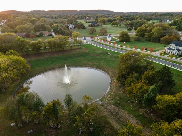 5329 Bridgemore Blvd, Murfreesboro, TN 37129