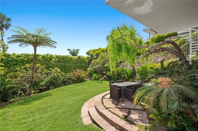 1061 Skyline Drive, Laguna Beach, CA 92651