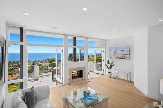 1061 Skyline Drive, Laguna Beach, CA 92651