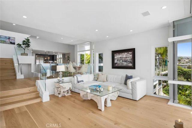 1061 Skyline Drive, Laguna Beach, CA 92651