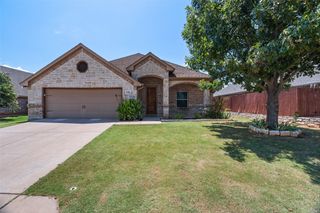 110 Donna Circle, Granbury, TX 76049