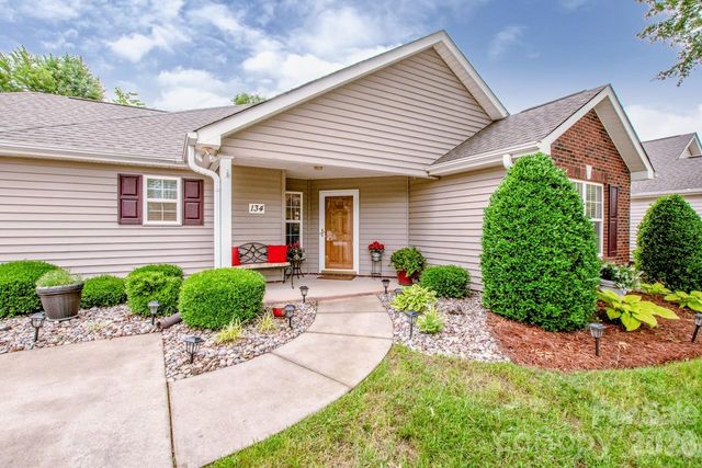 134 Ashwood Lane, Mooresville, NC 28117