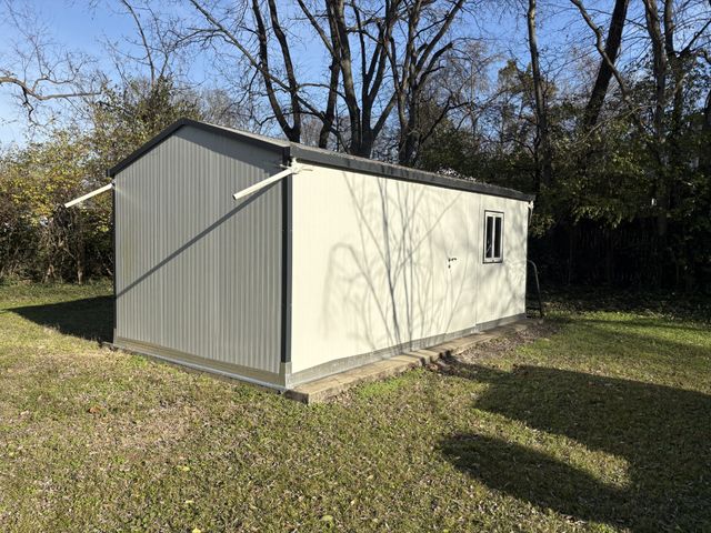 539 Neelys Bend Rd, Madison, TN 37115