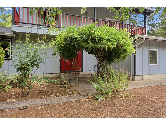 2281 BLACKBURN St, Eugene, OR 97405