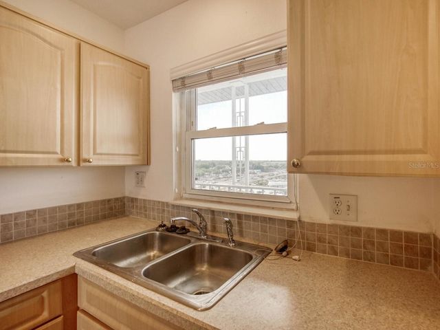 4939 FLORAMAR TERRACE 912, New Port Richey, FL 34652