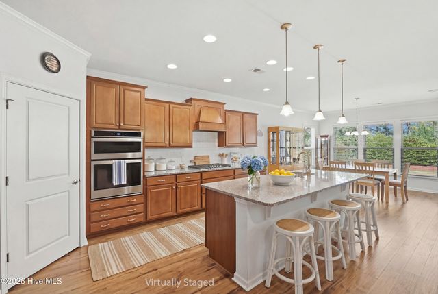 627 Lyrebird Avenue, Wilmington, NC 28412