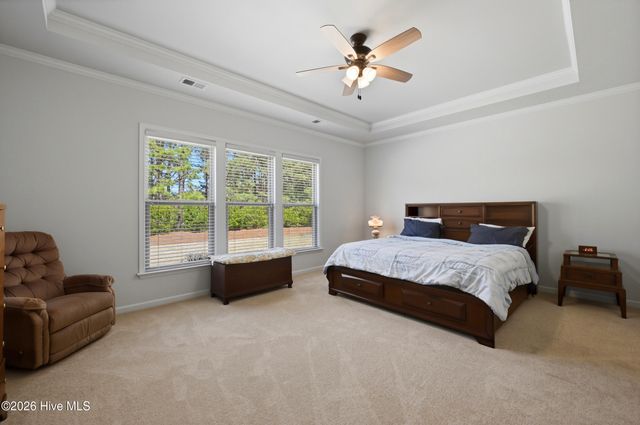 627 Lyrebird Avenue, Wilmington, NC 28412